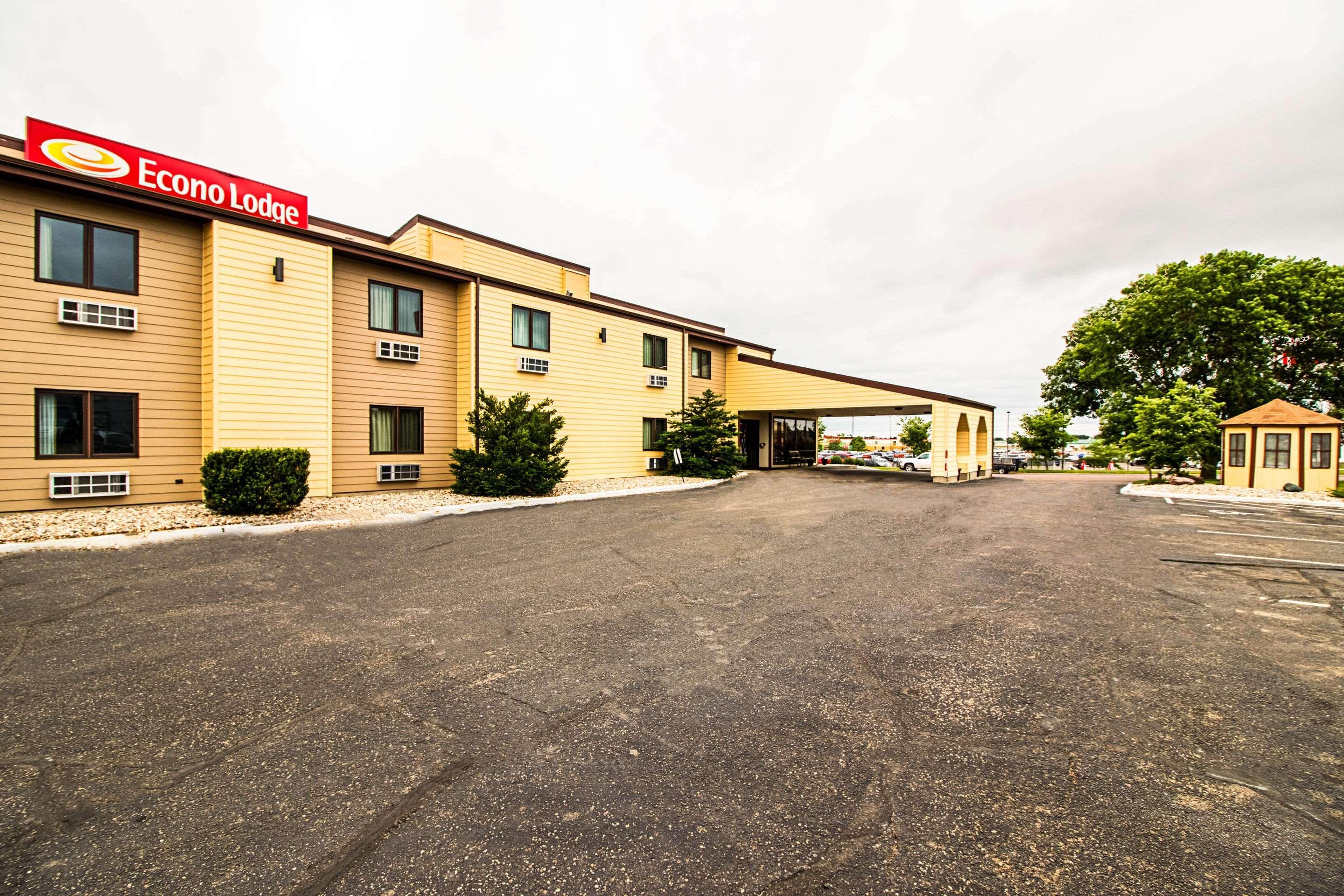 Econo Lodge Watertown Exterior foto