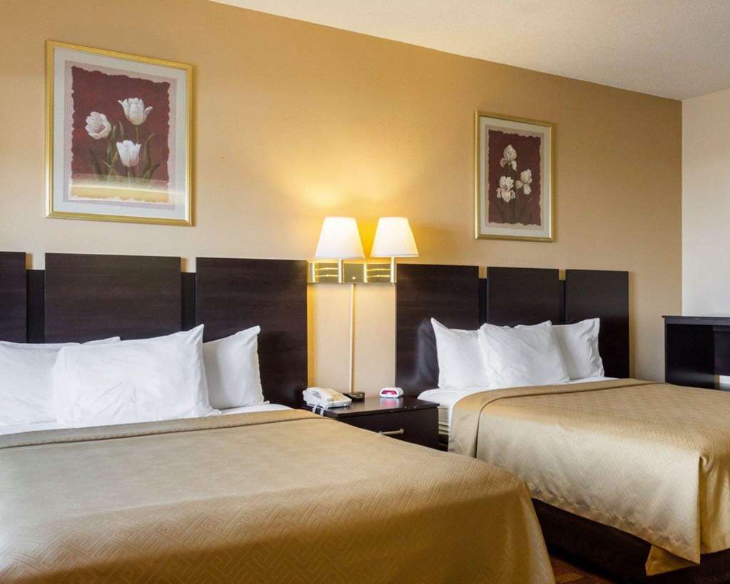 Econo Lodge Watertown Cameră foto