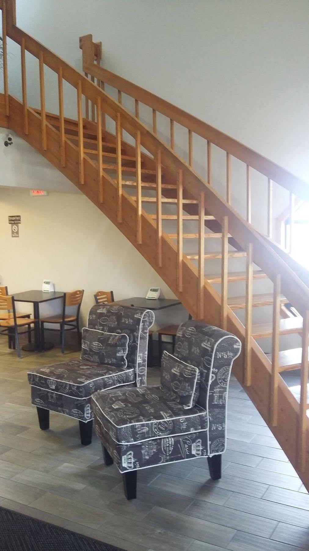 Econo Lodge Watertown Exterior foto